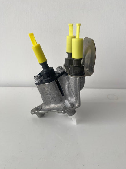 0444043135 kit  Inyector para Hino con base refrigeracion